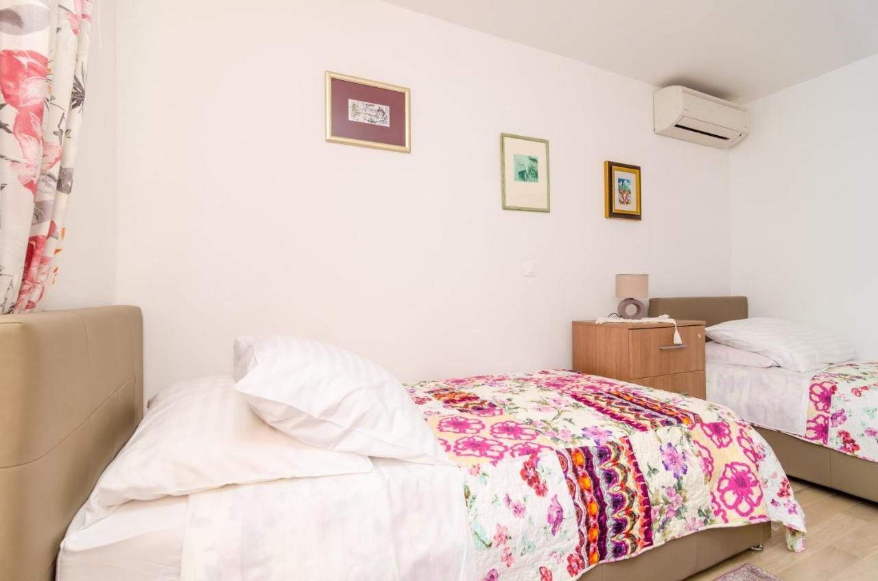 Holiday Home Tezoro Royal Dubrovnik Exterior photo